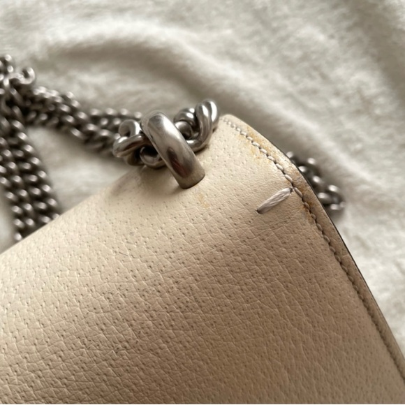 Gucci Mini Dionysus in White - Picture 7 of 11